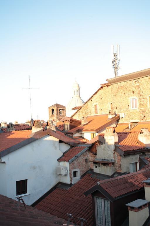 Duomo Turim Exterior foto